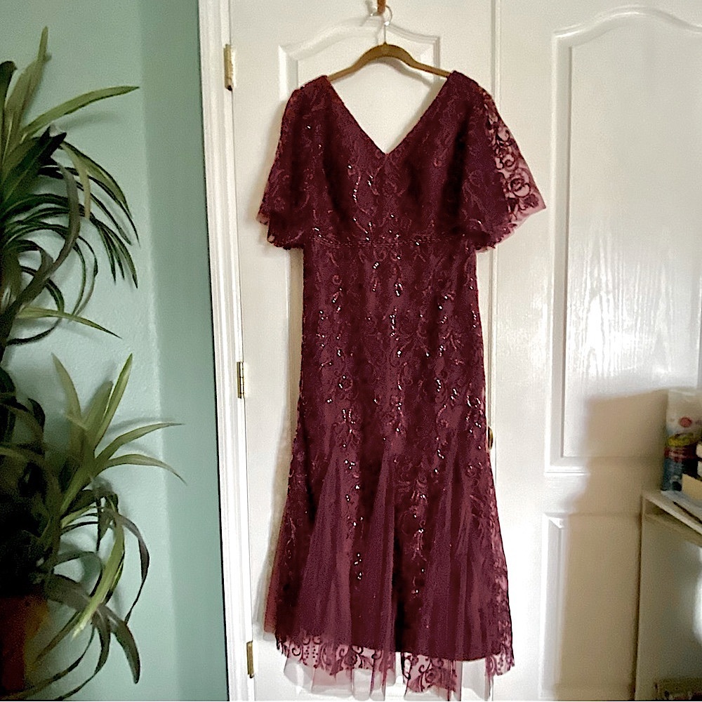 NWT JJ’s HOUSE Dress, Cabernet, Size 12, Size 14 - Picture 3 of 10